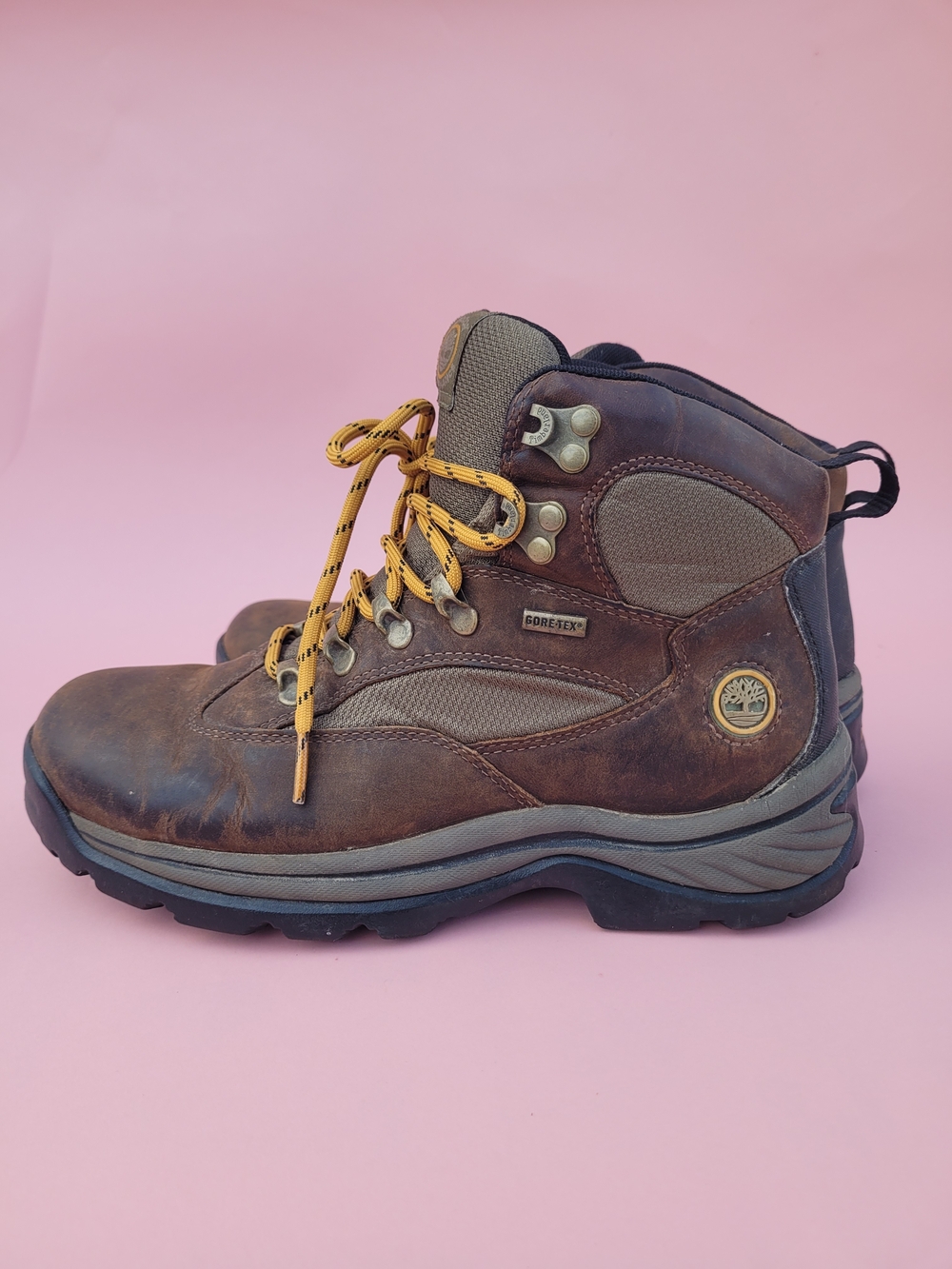 Timberland Women's Chocorua Waterproof Hiking Boot with GORE-TEX Bootie